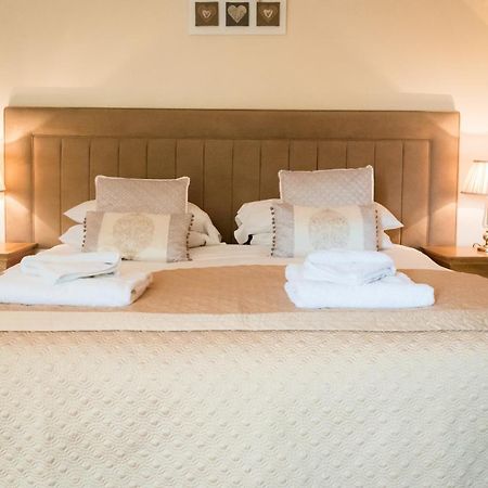 Forgandenny The Granary With Hot Tubヴィラ エクステリア 写真